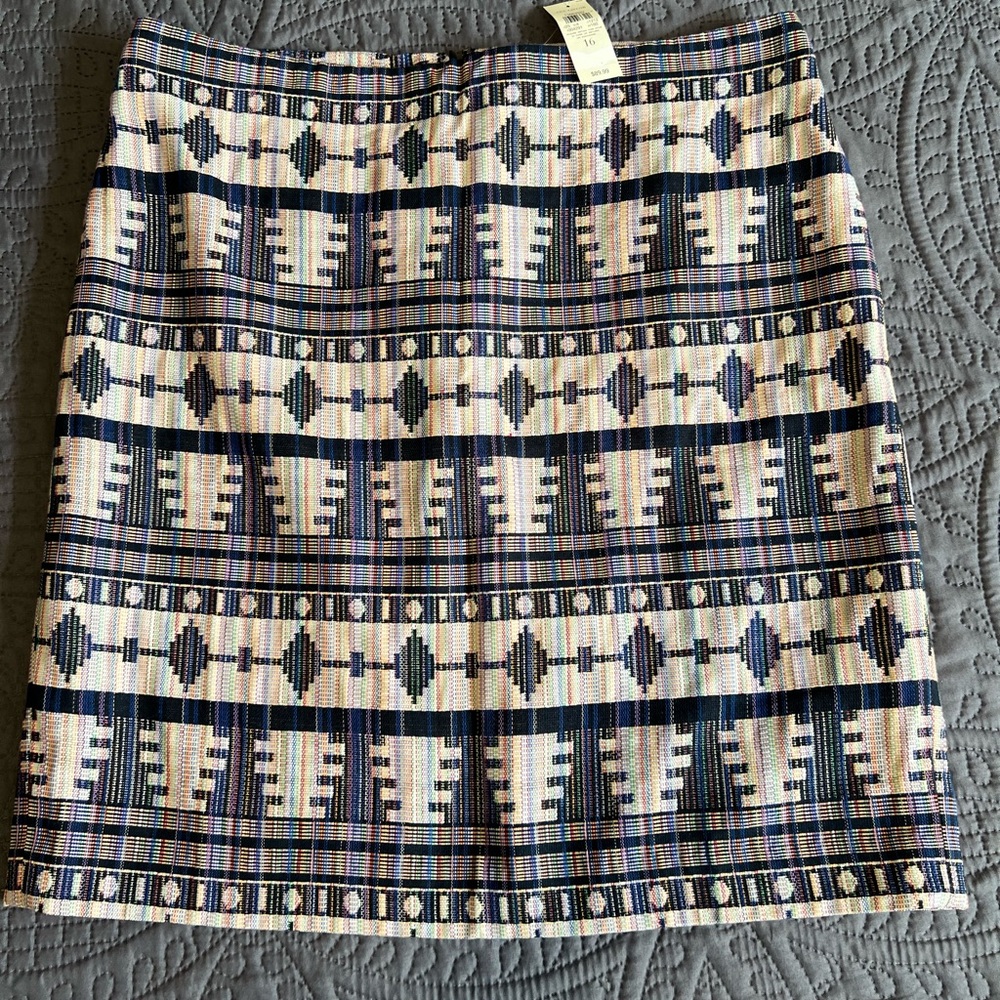 NWT Ann Taylor Tapestry Fabric Skirt Size 16 Lined Geometric Straight Pencil